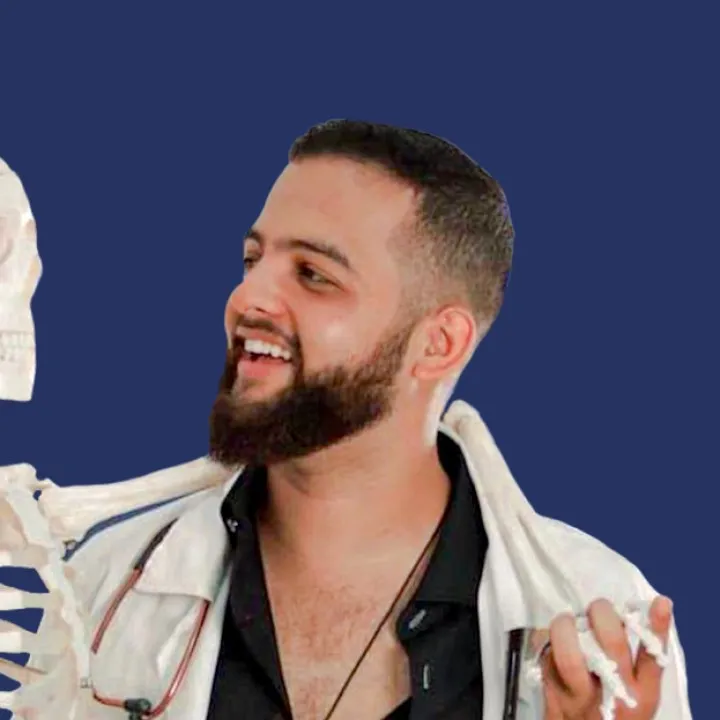 Médico formado na UASS-PJC