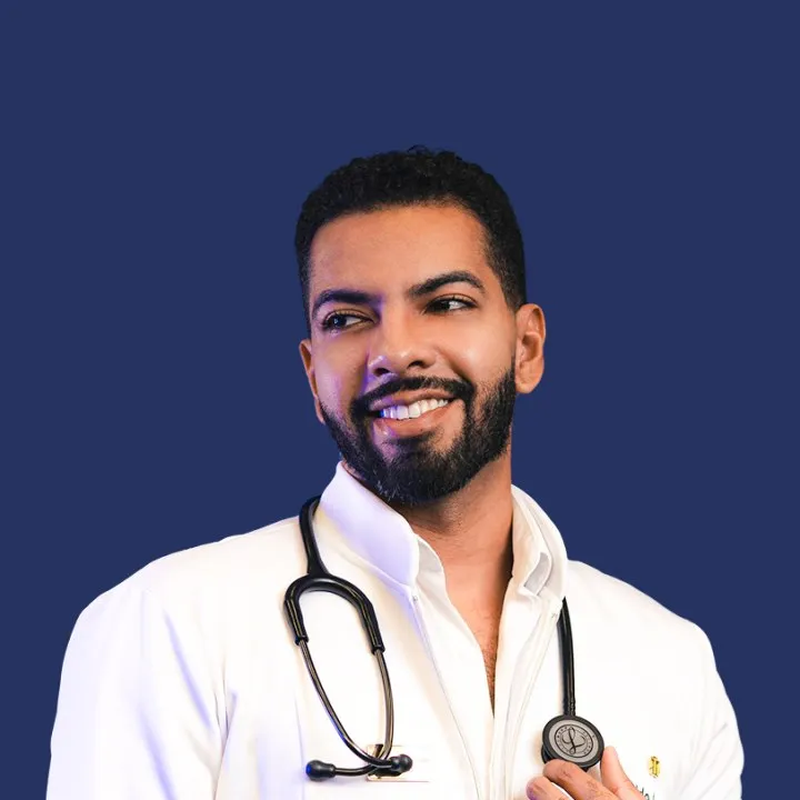 Médico formado na UASS-PJC